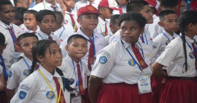MPLS Ramah Ciptakan Pengalaman Belajar yang Aman dan Menyenangkan bagi Murid Baru di SMP Negeri 2 Abepura